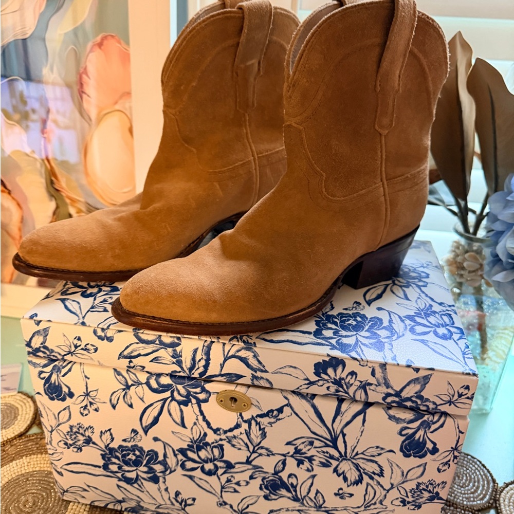 Tecovas Suede Ankle Western Boots in Tan Brown